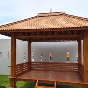 Gazebo Kayu Solid Minimalis