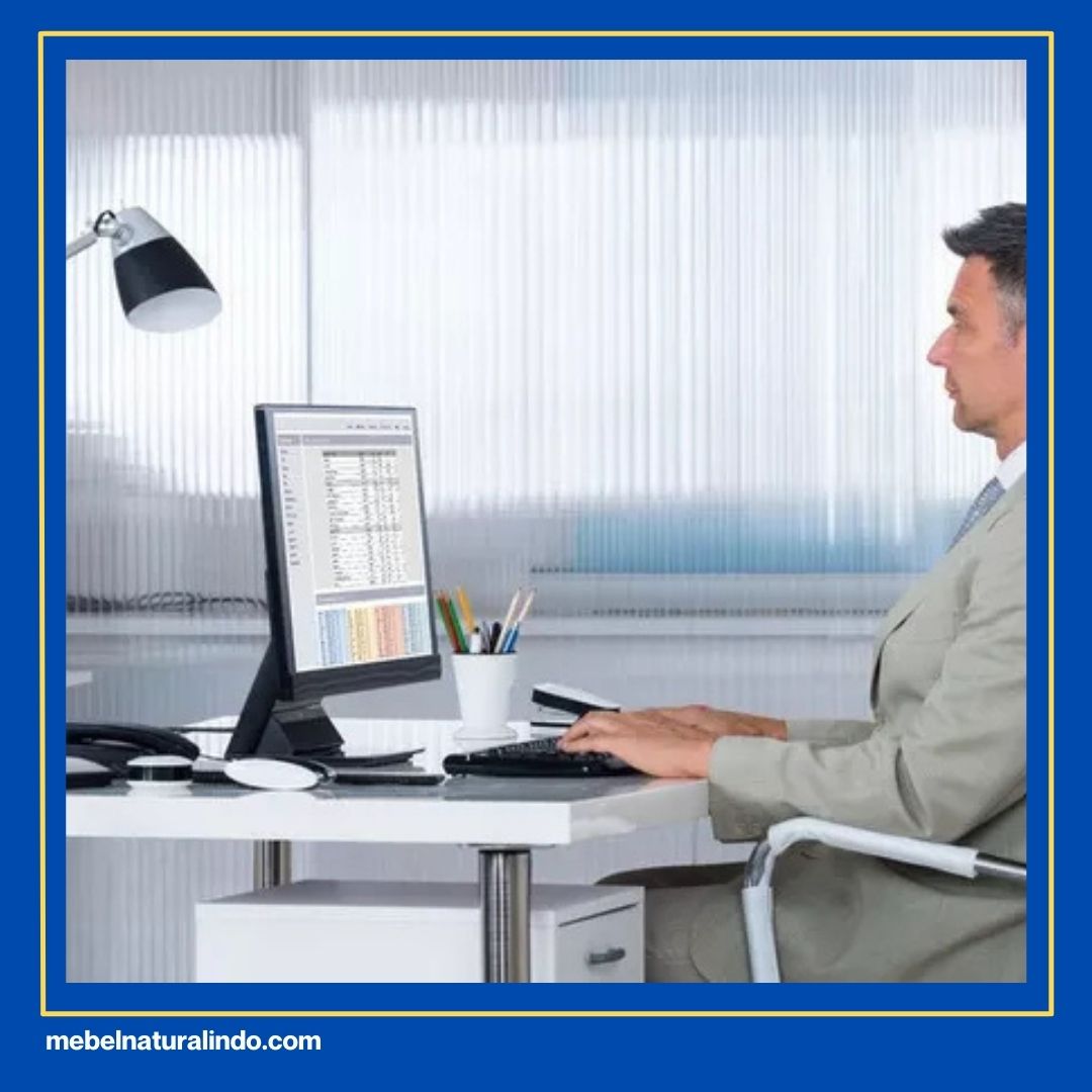 Bagaimana Memilih Furniture dan Peralatan Kantor yang Ergonomis