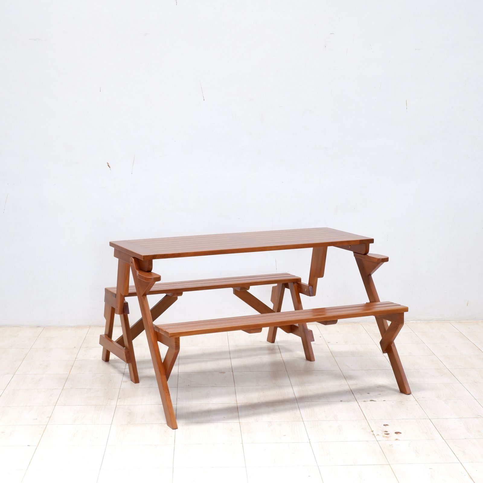 Meja Lipat Kayu Jati