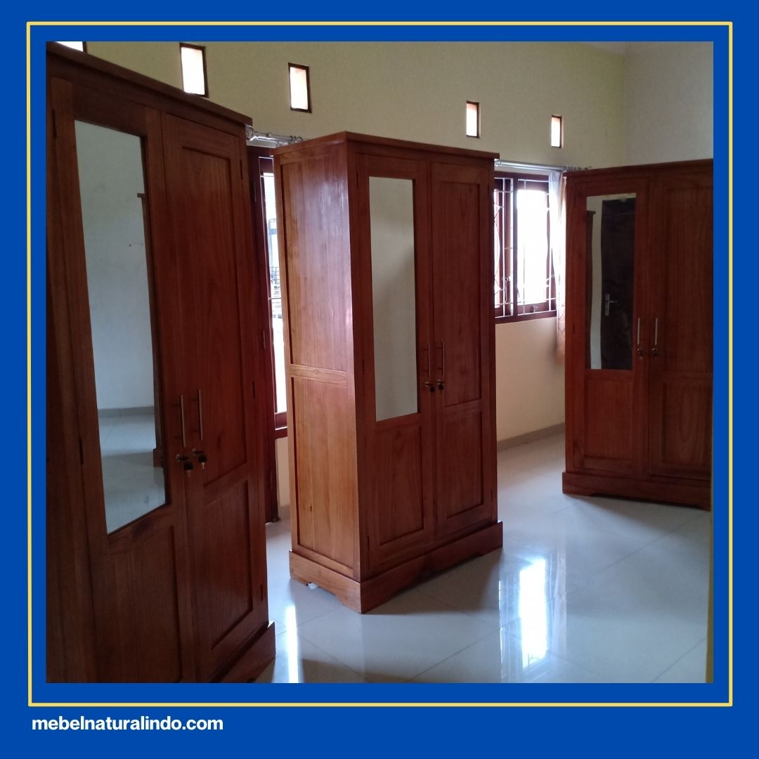 Lemari Pakaian 2 Pintu Kayu Jati Minimalis