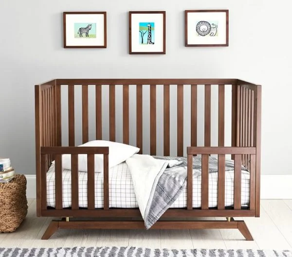 Ranjang Bayi Kayu Minimalis
