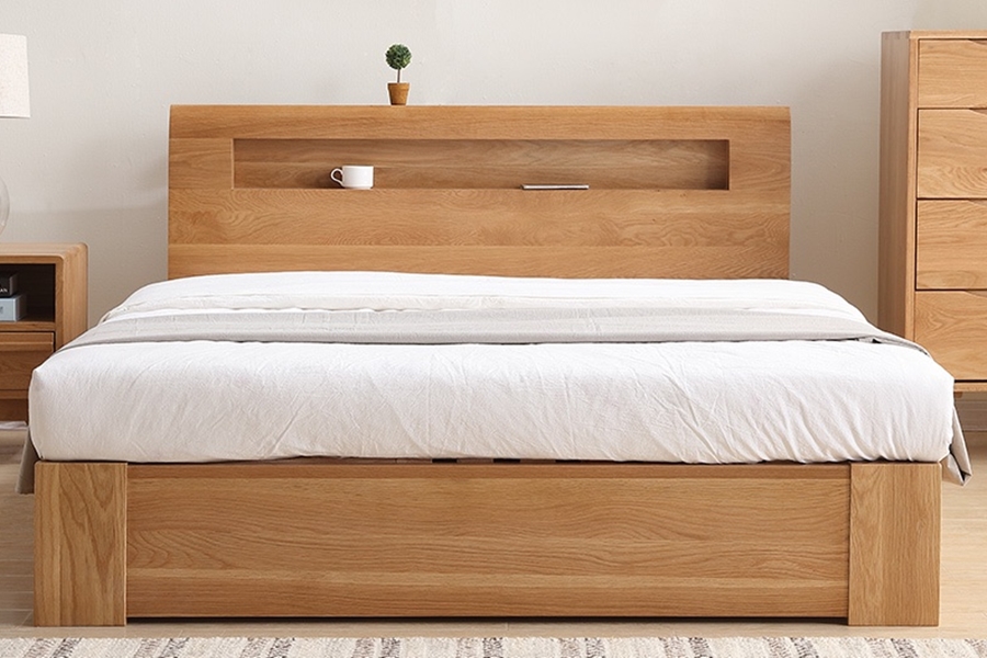Dipan Tempat Tidur Kayu Jati