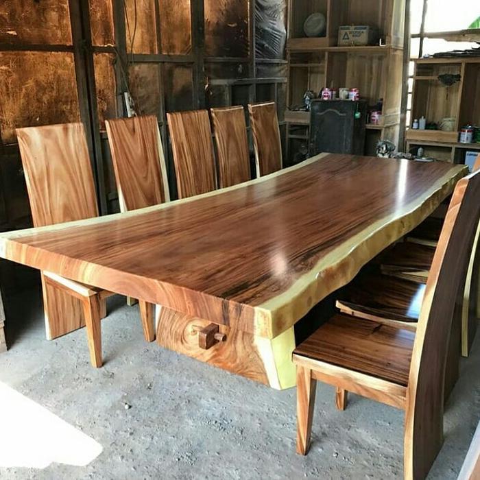 Set Meja Makan Kayu Trembesi