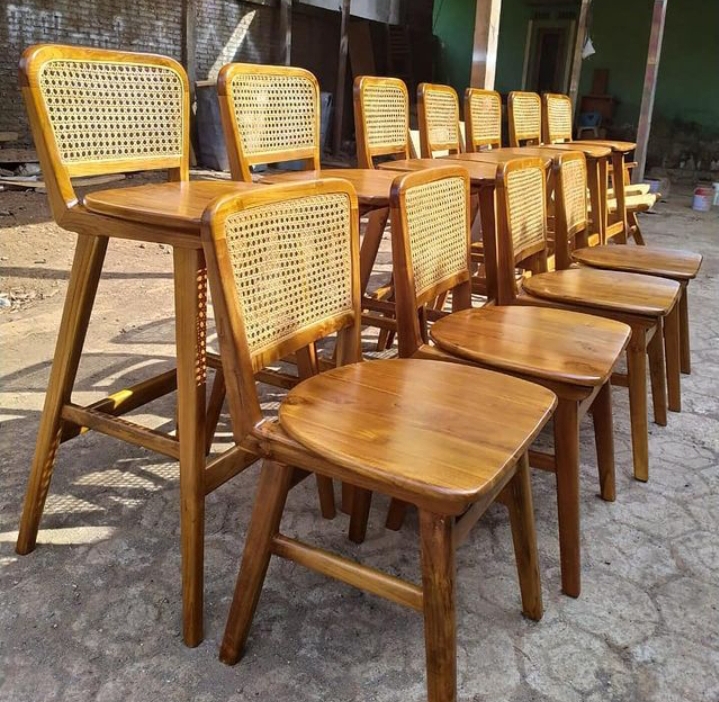 Kursi Bar Minimalis Modern